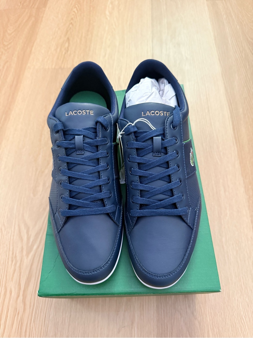 Lacoste Men's Navy Blue Low-Top Sneakers